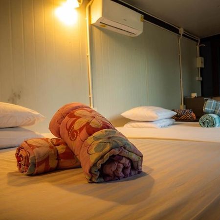 Beach Box Resort At Rimlay ラヨーン エクステリア 写真