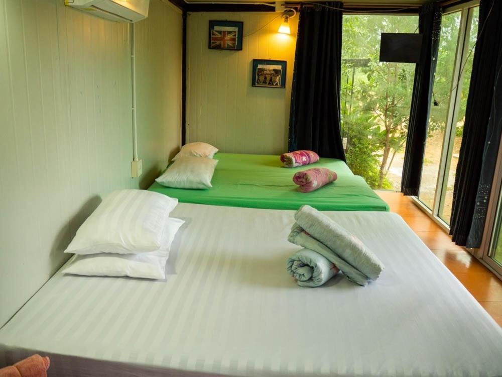 Beach Box Resort At Rimlay ラヨーン エクステリア 写真